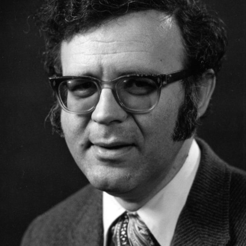 Photo University of California, Santa Cruz, courtesy AIP Emilio Segrè Visual Archives Robert Paul Kraft